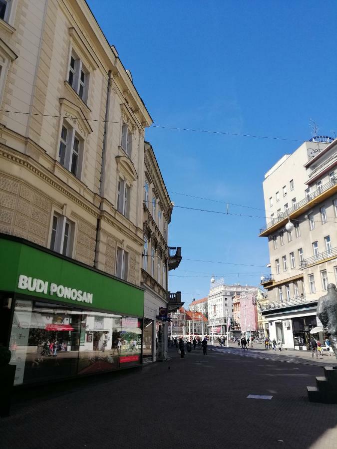 Old School Zagrebアパートメント エクステリア 写真